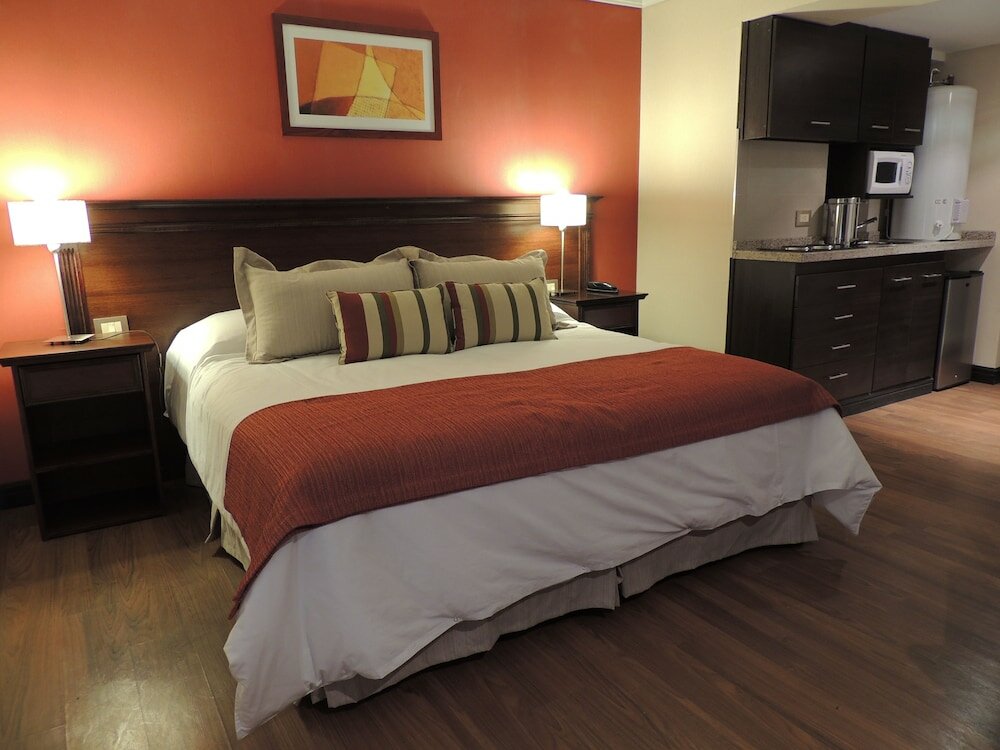 Фото Premium Tower Suites San Luis