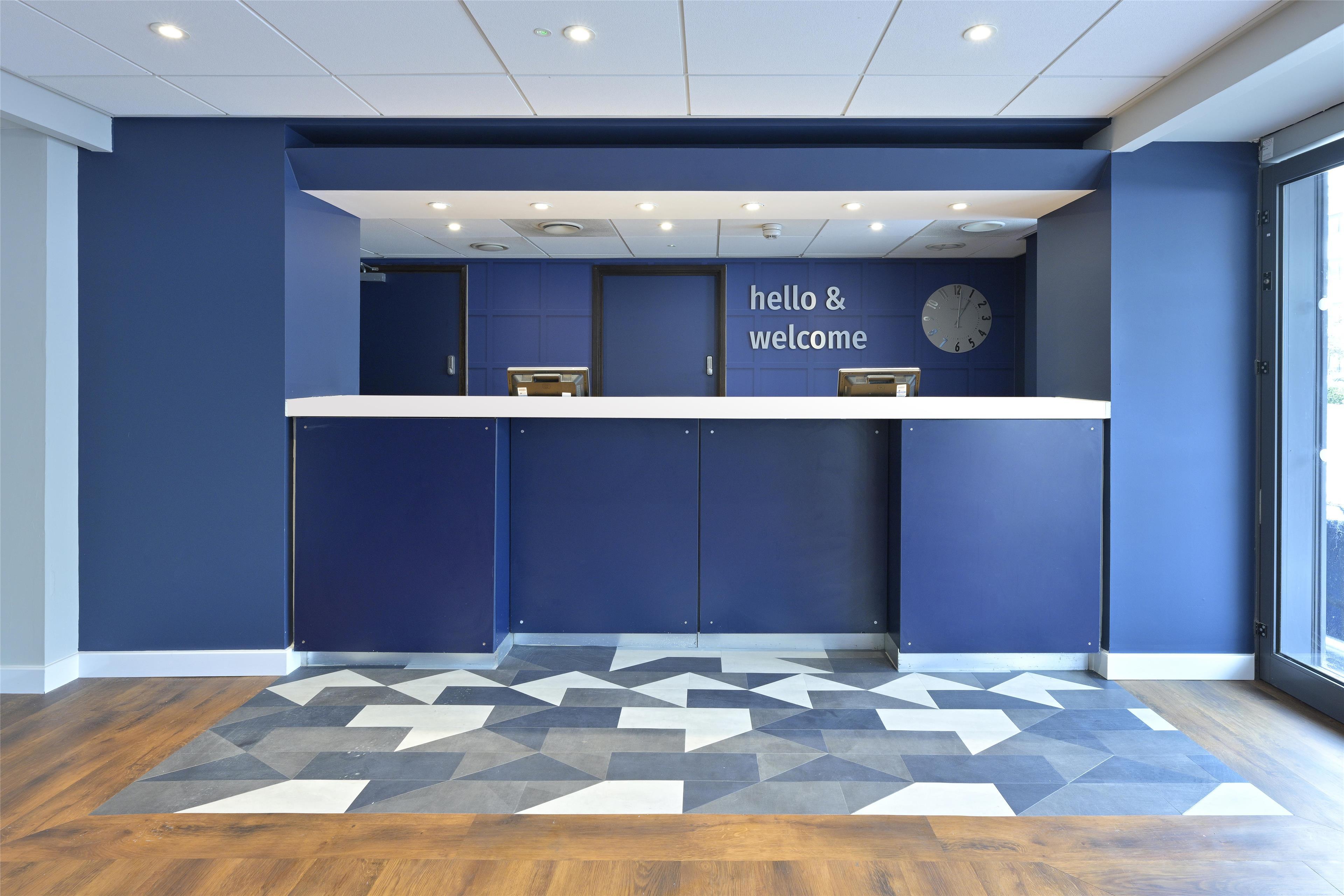 Фото Travelodge London Balham