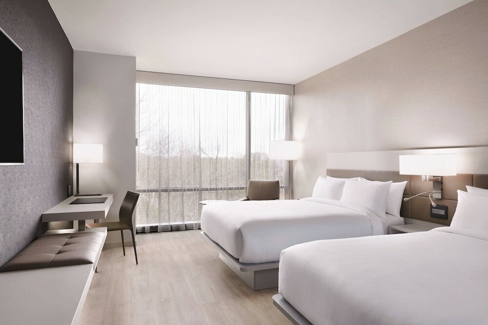 Фото Ac Hotel by Marriott Charlotte Southpark