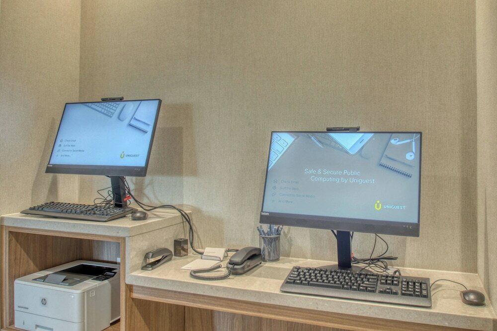 Фото Fairfield Inn & Suites by Marriott Appleton