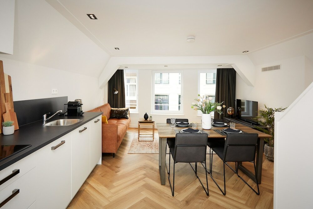 Фото Damrak Short Stay Amsterdam