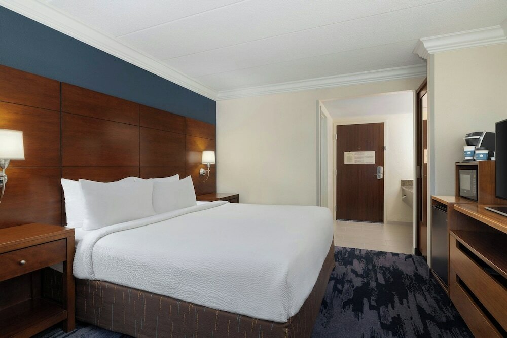 Фото Fairfield by Marriott Inn & Suites Herndon Reston