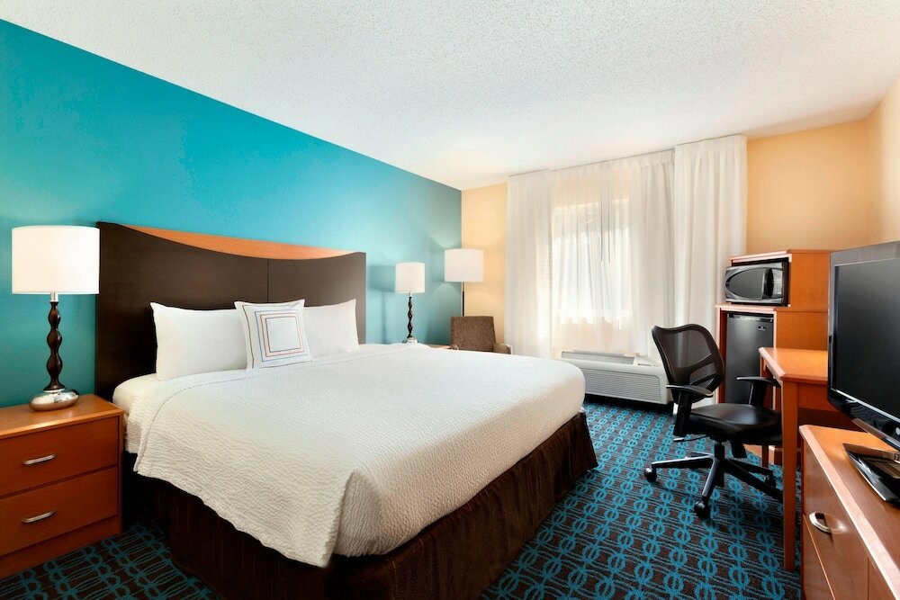 Фото Fairfield Inn & Suites Midland