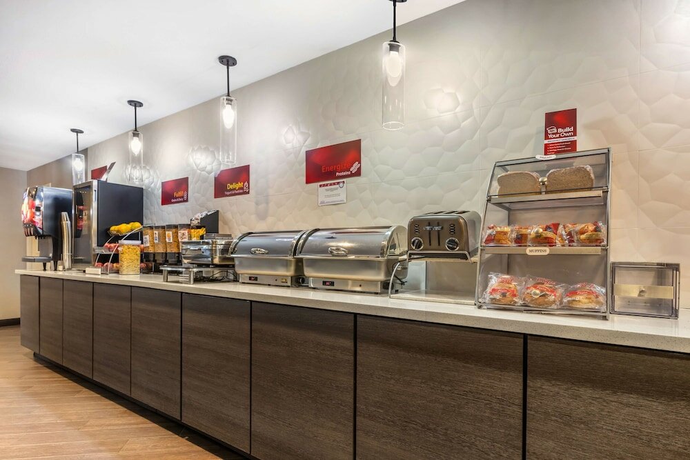 Фото Best Western Plus North Las Vegas Inn & Suites