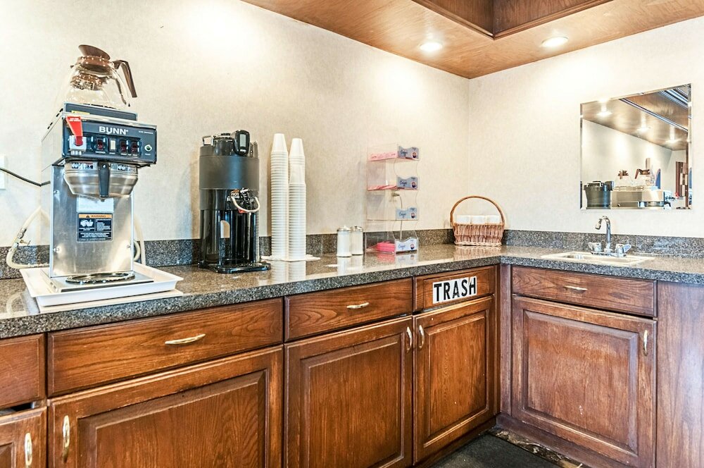 Фото Motel 6 Southgate, Mi - Detroit