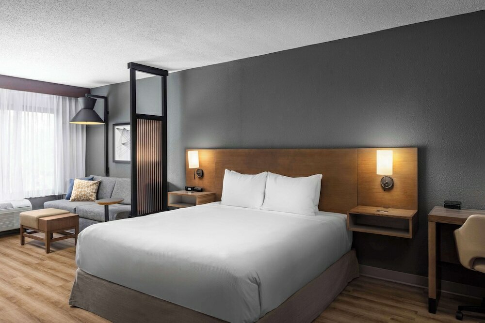Фото Hyatt Place Orlando Airport