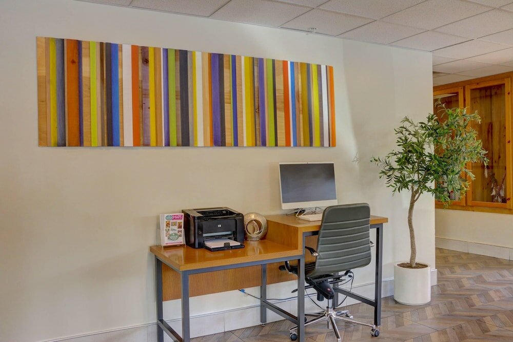 Фото El Sendero Inn, Ascend Hotel Collection