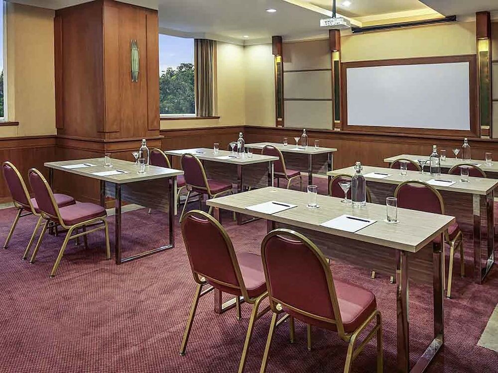 Фото Mercure Jakarta Kota