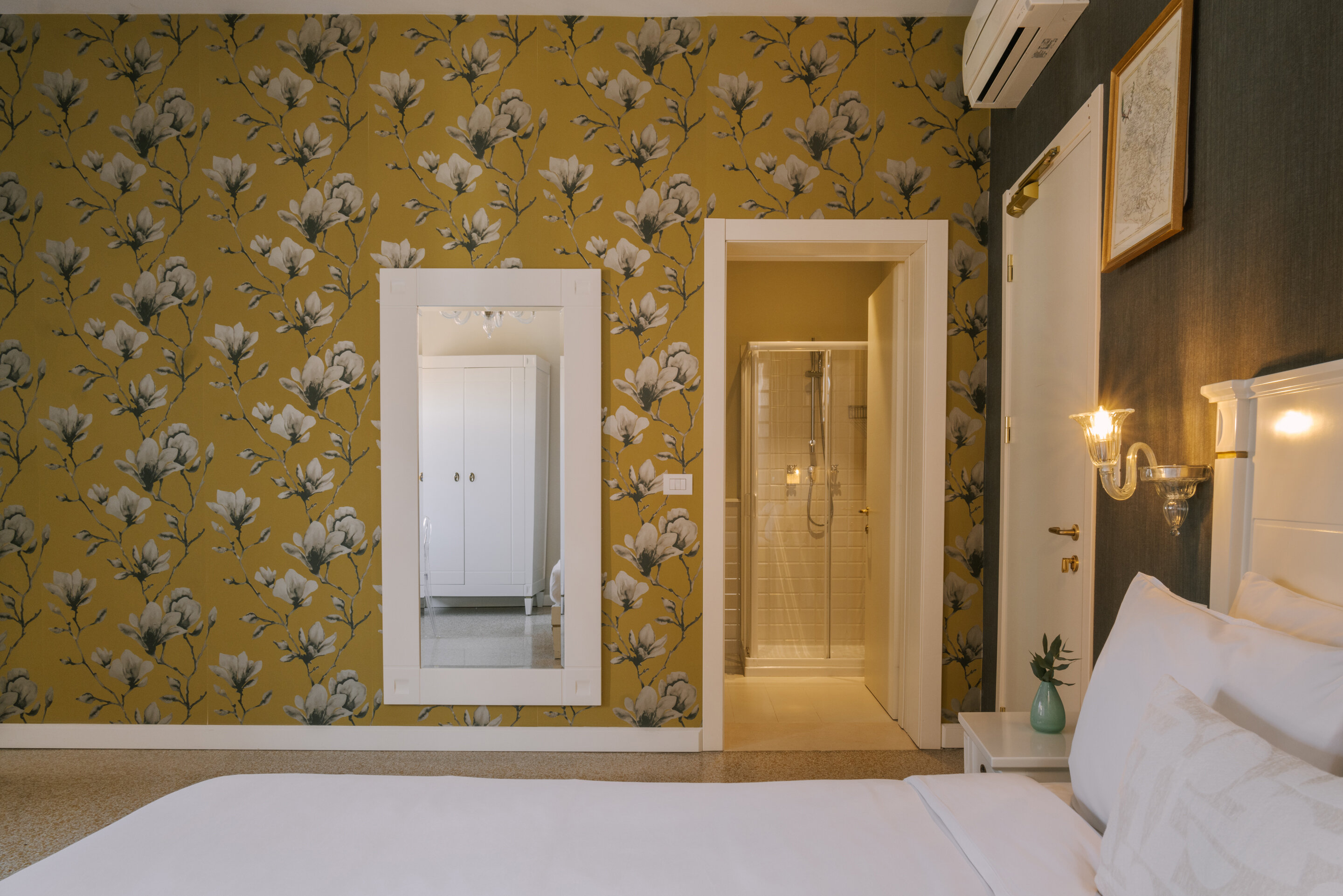 Фото Ih Hotels Venezia Salute Palace
