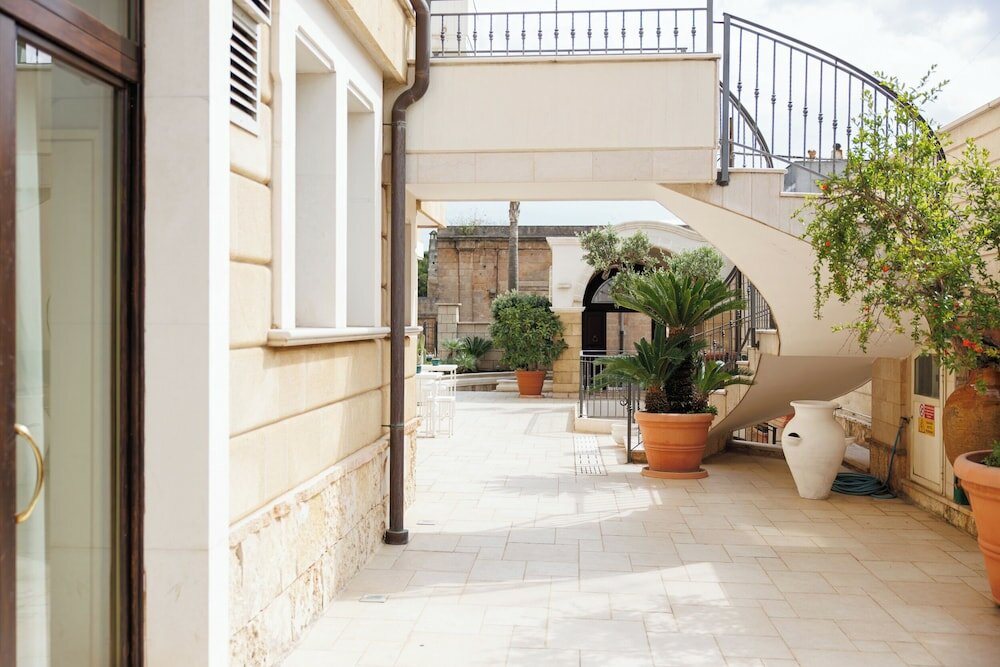 Фото Albatres Palace Hotel