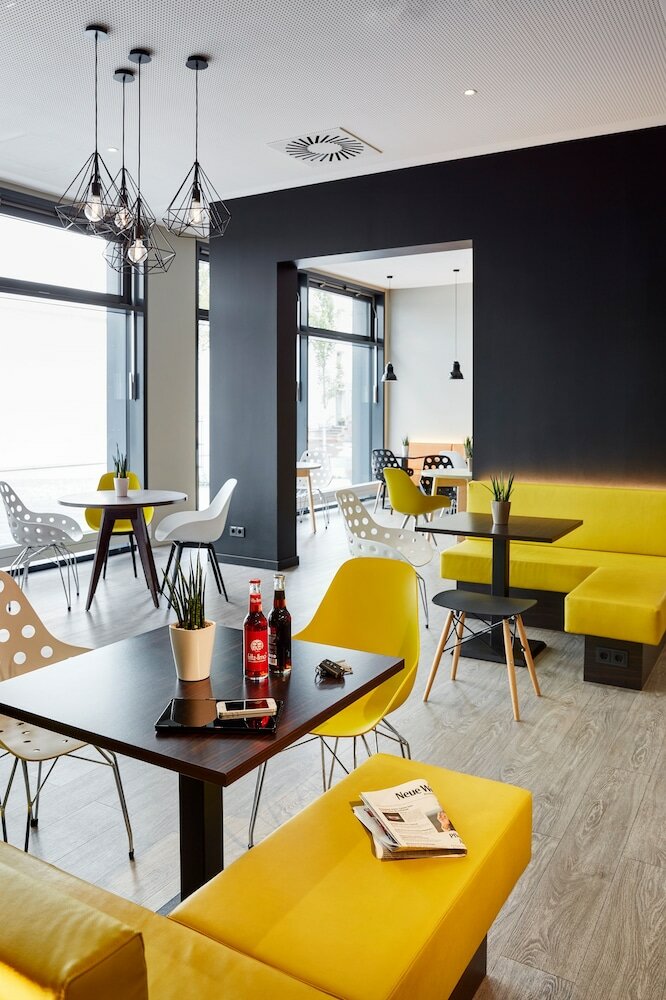 Фото Légère Express Bielefeld