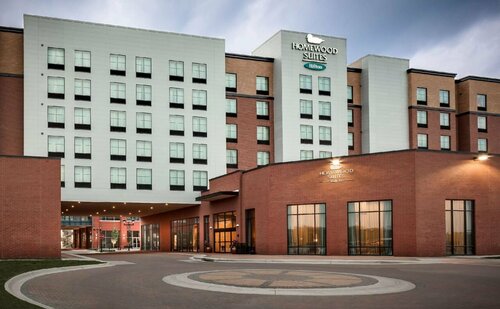 Гостиница Homewood Suites by Hilton Coralville - Iowa River Landing, IA в Коралвилле