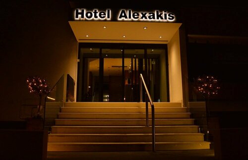 Внешний вид отеля Alexakis Hotel & SPA в Муниципальной единице Иппатах, фото 2