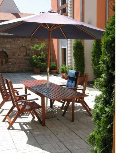 Гостиница Penzion Holiday в Трнавском крае
