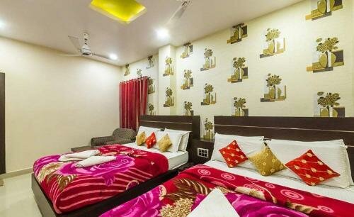 Гостиница Hotel Royal Palace в Майсуре