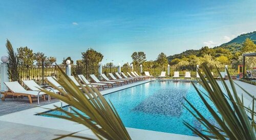 Гостиница Sunny Castle Hotel в Кранево