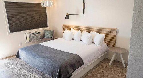 Гостиница Monarch Motel в Москоу