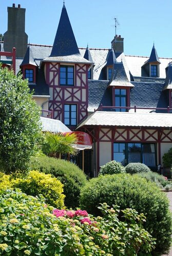 Гостиница Manoir Du Cunningham в Динане