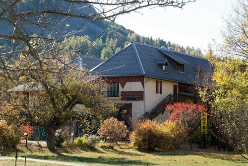 Гостиница Le Vieux Tilleul в Гапе