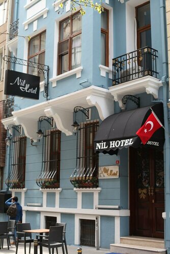 Nil Hotel