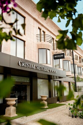 Гостиница Hotel Cristal Setubal в Округе Сетубал