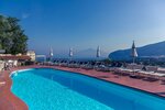 Cristina Hotel