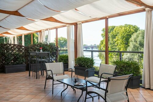 Гостиница Best Quality Hotel La Darsena в Монкальери