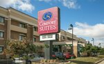 Comfort Suites Oakbrook Terrace near Oakbrook Center