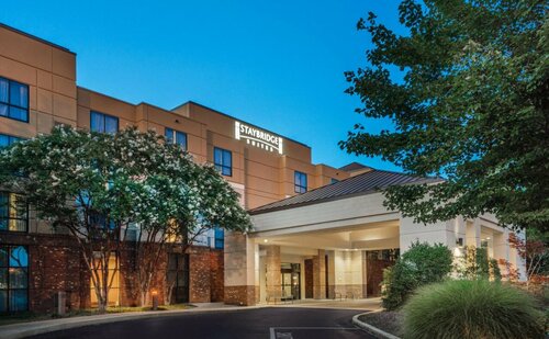 Гостиница Staybridge Suites Memphis - Poplar Ave East, an Ihg Hotel в Мемфисе