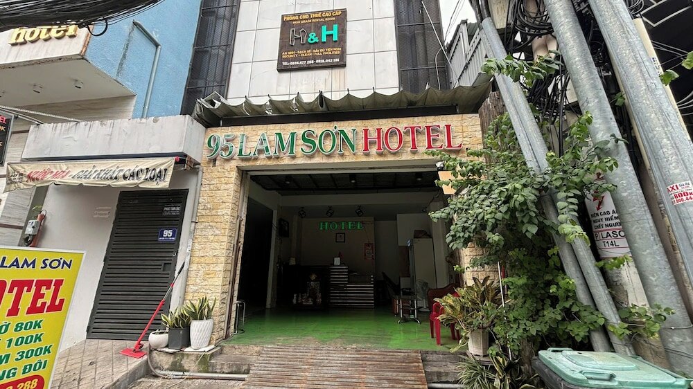 Фото 95 Lam Son Hotel