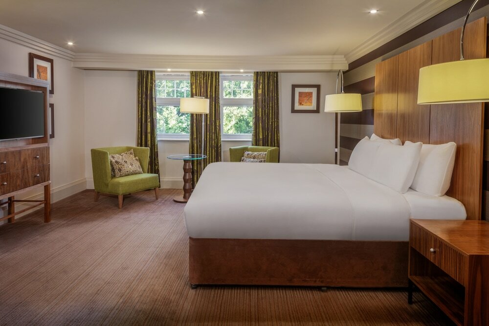 Фото DoubleTree by Hilton Stratford-upon-Avon