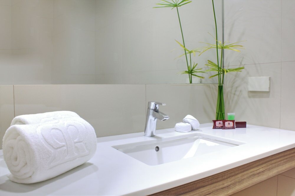 Фото Rothman Hotel