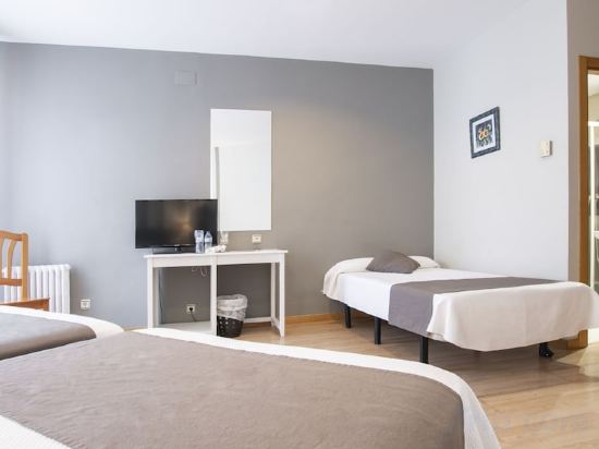 Фото Hotel Isabel de Segura