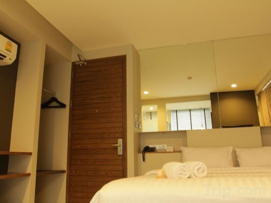 Фото Metz Pratunam Hotel