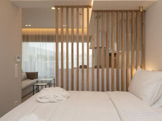 Фото Lux&easy Acropolis Suites