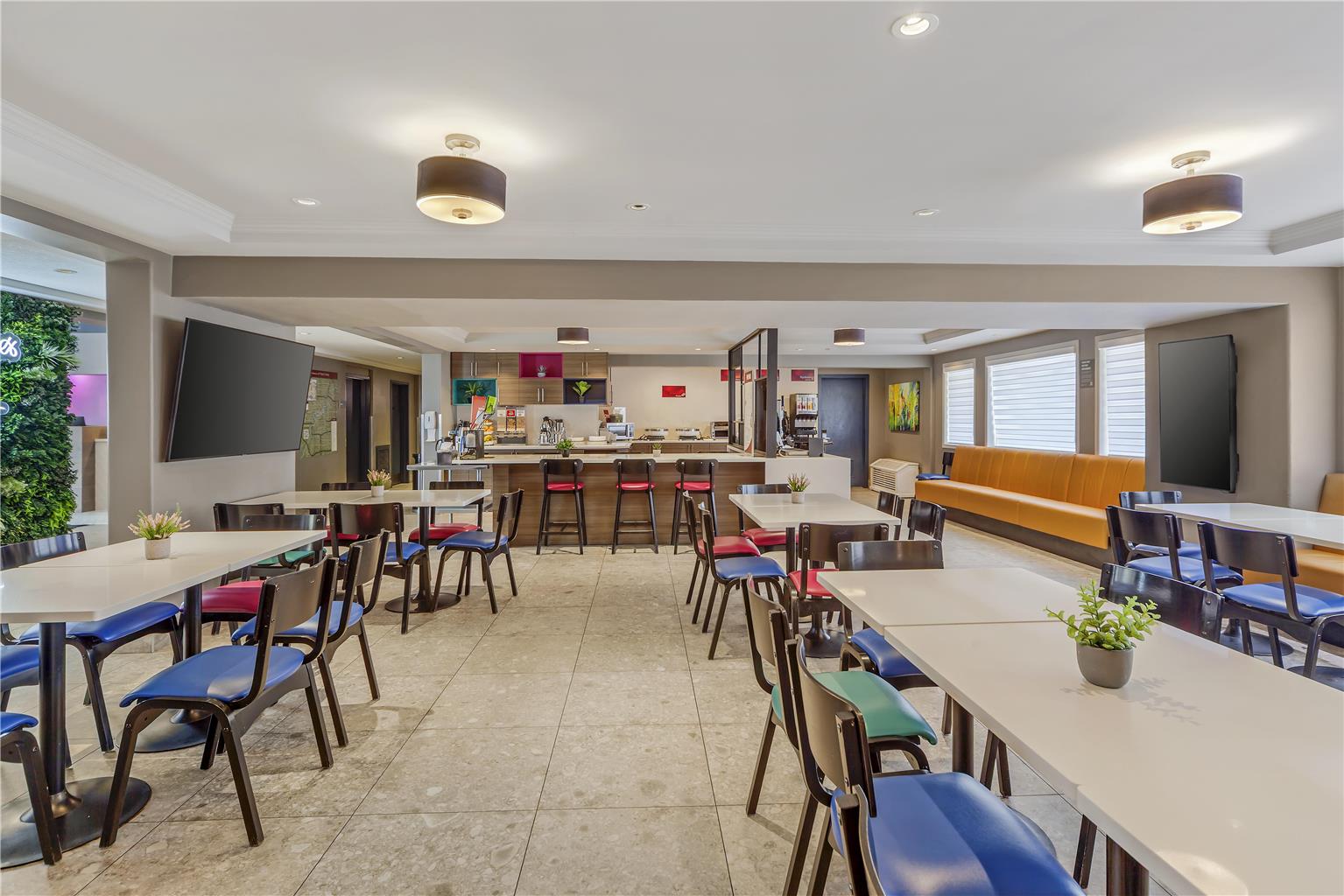 Фото Best Western Plus West Edmonton