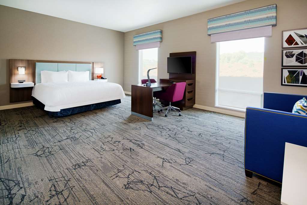 Фото Hampton Inn & Suites Gilroy