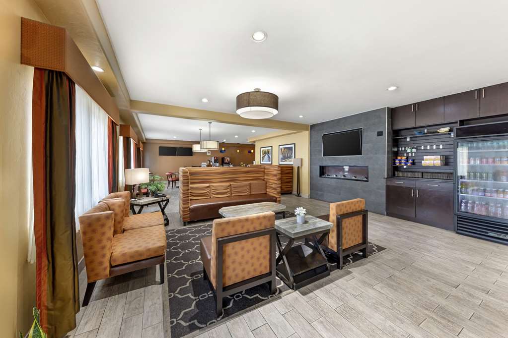 Фото Best Western Greentree Inn & Suites