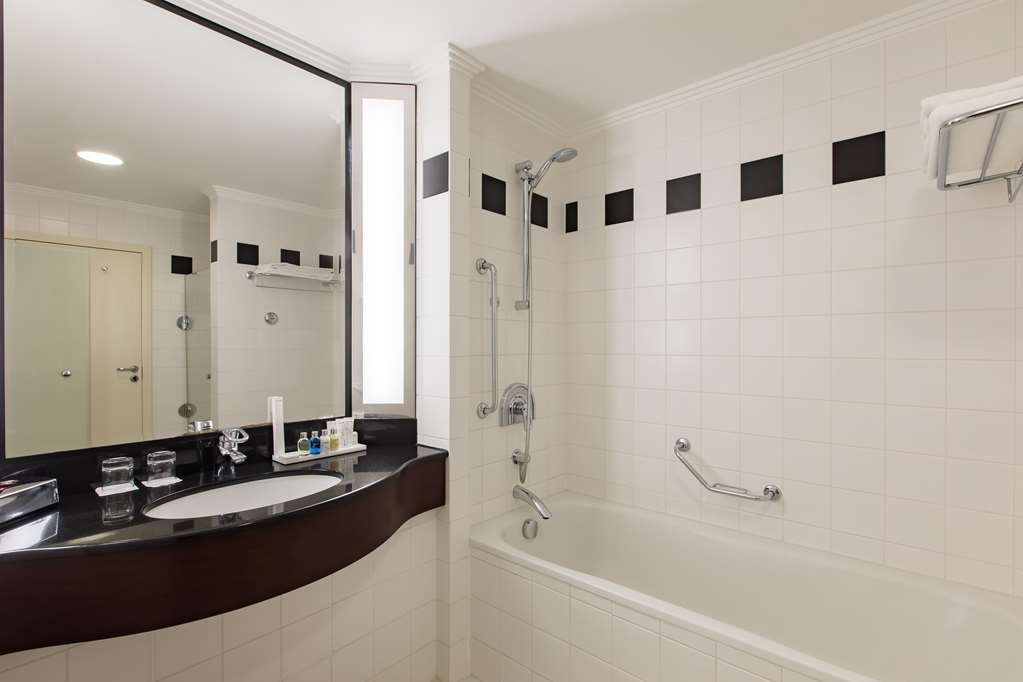 Фото Radisson Blu Carlton Hotel, Bratislava