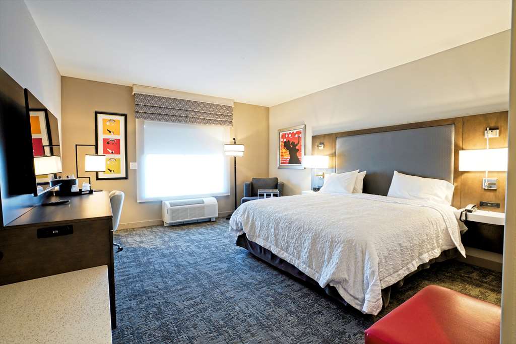 Фото Hampton Inn & Suites Lubbock University