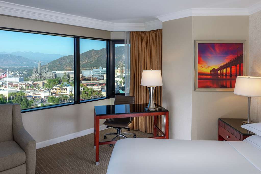 Фото Hilton Los Angeles/Universal City