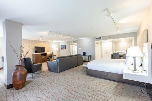 Гостиница DoubleTree by Hilton Dallas - Richardson в Ричардсоне