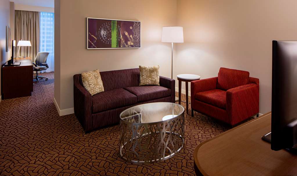 Фото Hilton Garden Inn Downtown Dallas