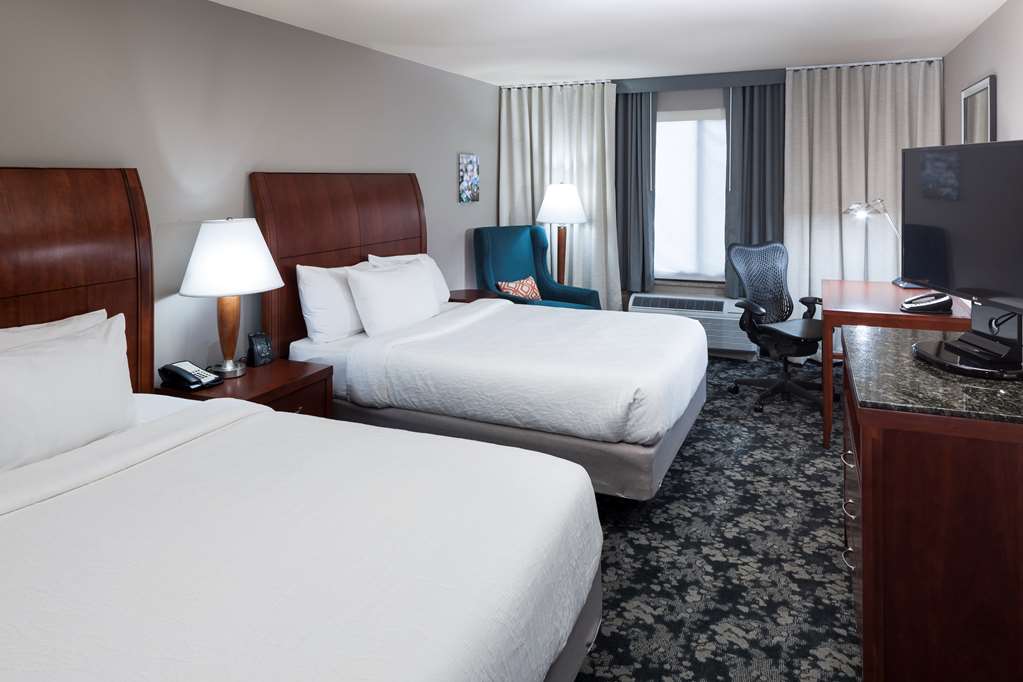 Фото Hilton Garden Inn Austin North