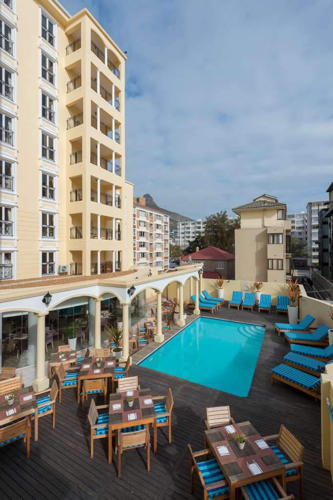 Фото Radisson Blu Le Vendome Hotel, Cape Town