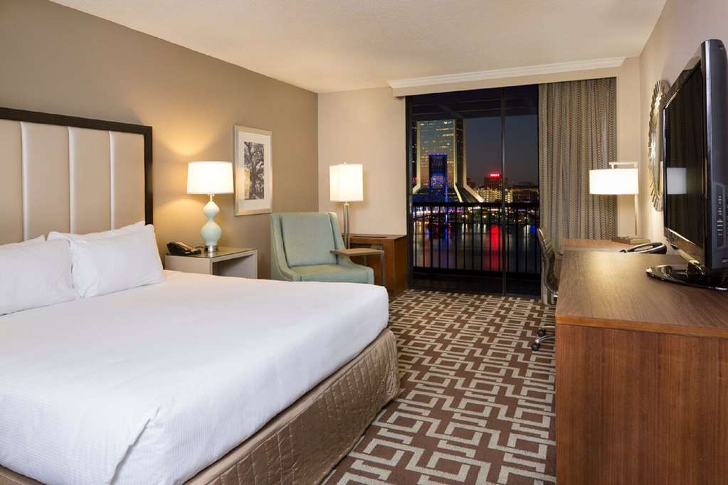 Фото DoubleTree by Hilton Hotel Jacksonville Riverfront