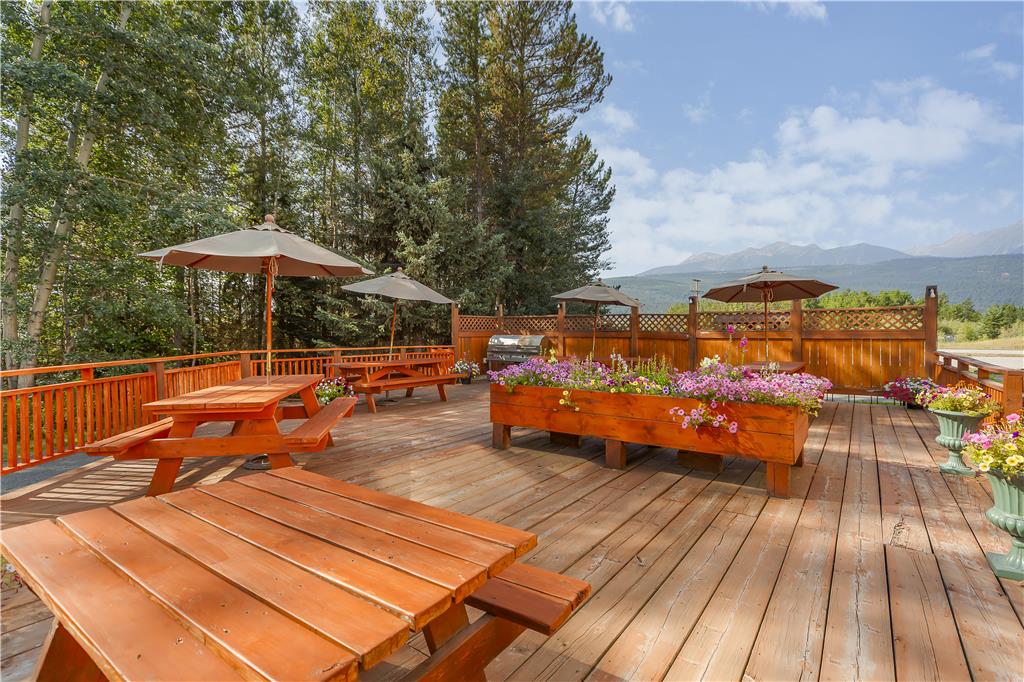 Фото Best Western Plus Valemount Inn & Suites