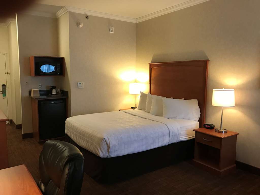Фото Best Western Thunder Bay Crossroads