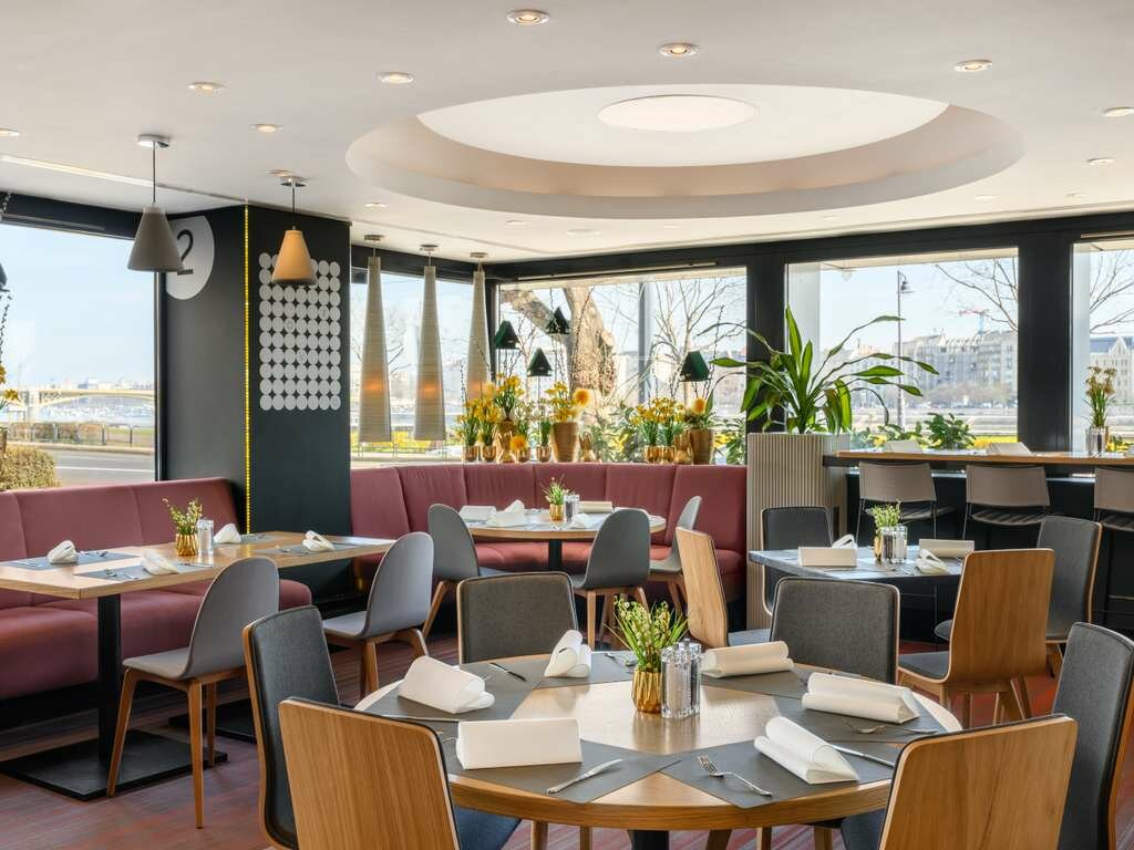 Фото Novotel Budapest Danube