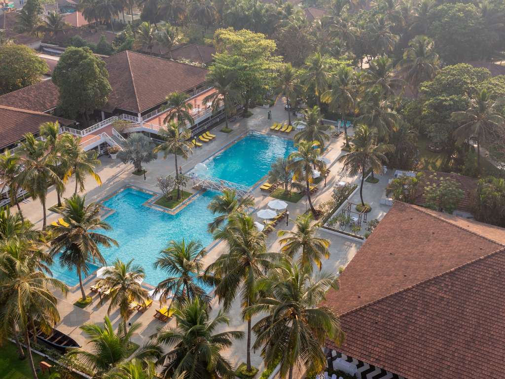 Фото Novotel Goa Dona Sylvia Resort Hotel